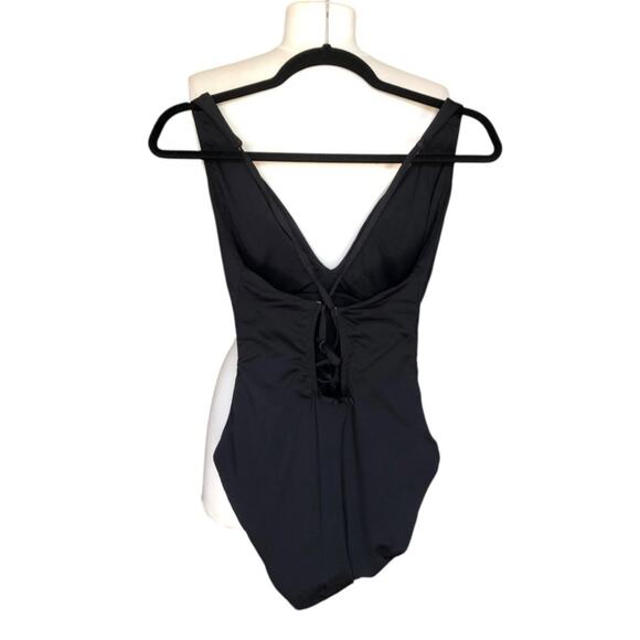 Andie NWT The Bali Flattering Neckline One Piece Swimsuit Black Small Tall - Picture 6 of 15